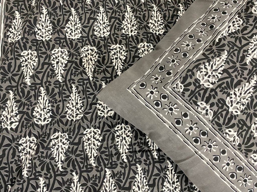 Shadow Trellis Bedsheet