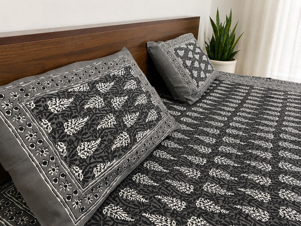 Shadow Trellis Bedsheet